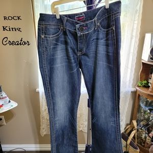 (2320) Wrangler premium patch, Jeans, 13/14, 32 length, Blue